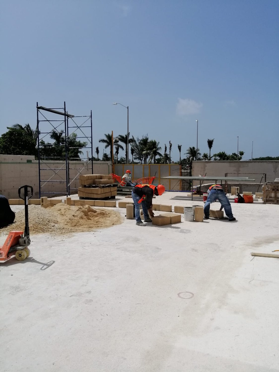 Proyecto en Breathless Cancún — Grupo Jassa