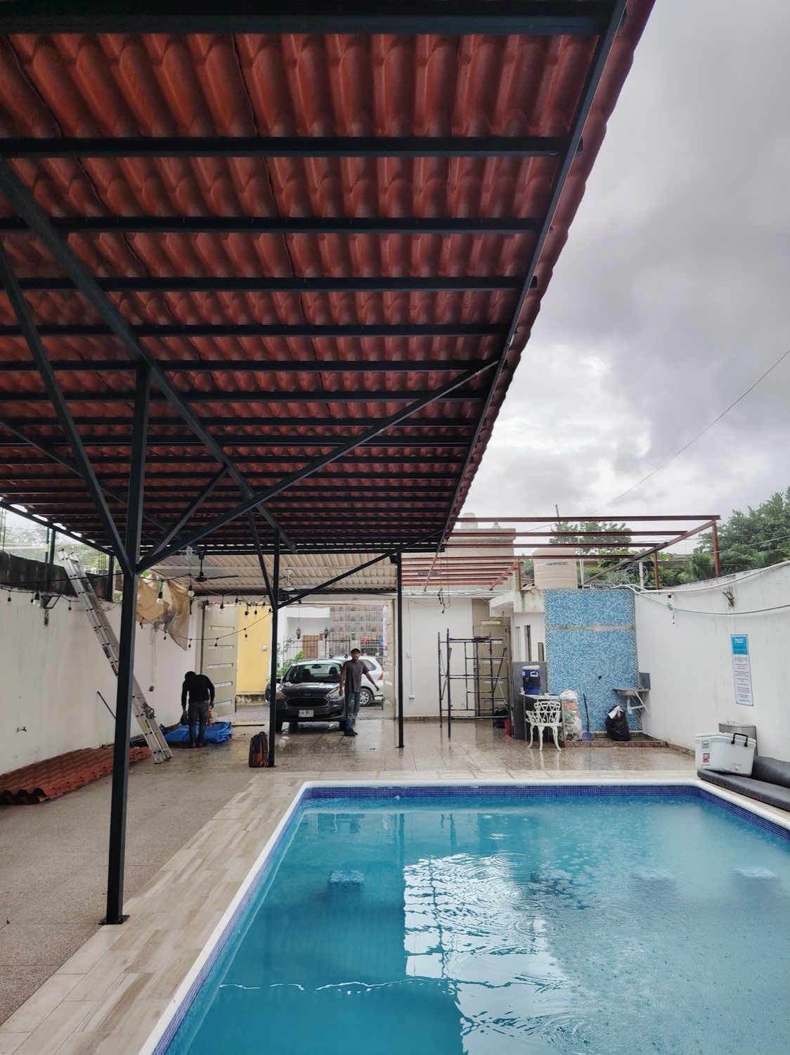 Pérgola metálica — Grupo Jassa